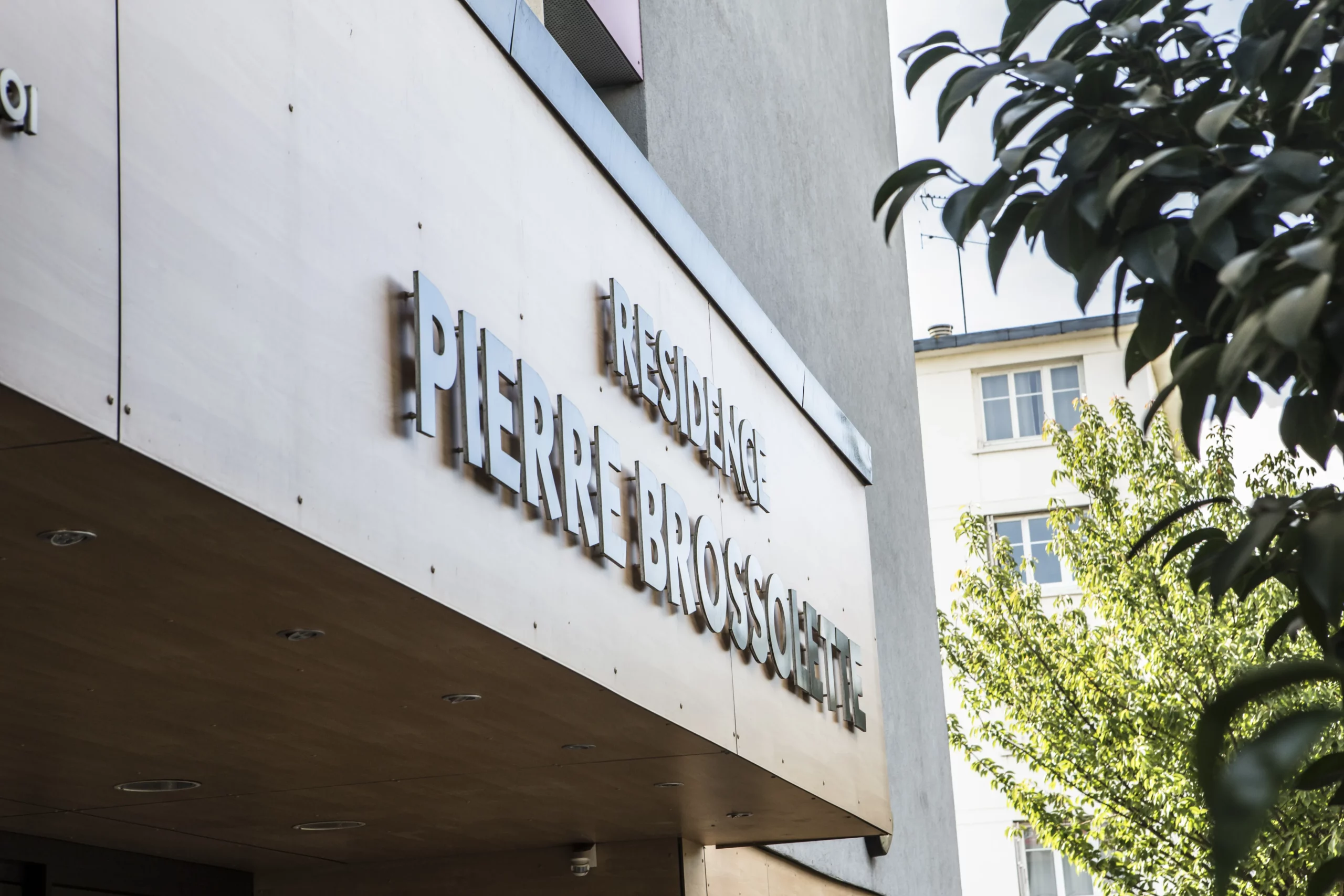 Logement 4 Logement en résidence spécifique