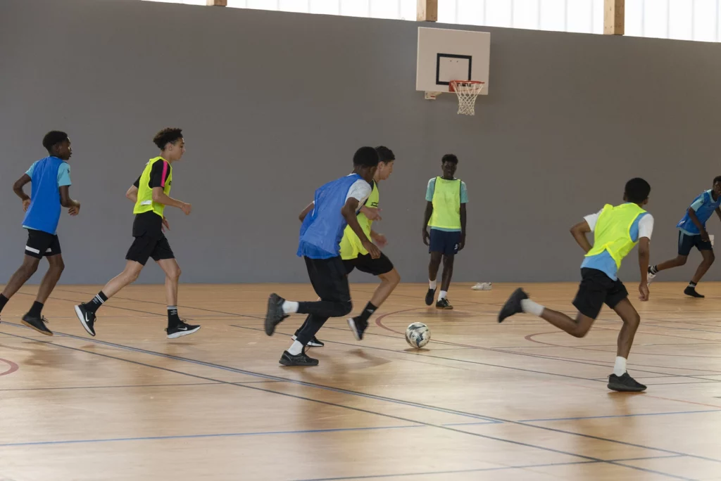 FOOT EN SALLE 154